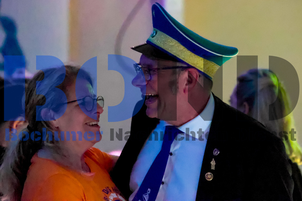 Maiabendfest 2024 {date} -  | {headline}



(Foto: Sebastian Sendlak / BOND)

 - Realisiert mit Pictrs.com