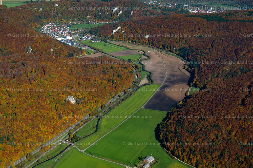 3704713 | WEILER 16.10.2017 Forstgebiete in einem Waldgebiet  in Weiler im Bundesland Baden-Württemberg, Deutschland // Forest areas in  in Weiler in the state Baden-Wuerttemberg, Germany Foto: Gerhard Launer