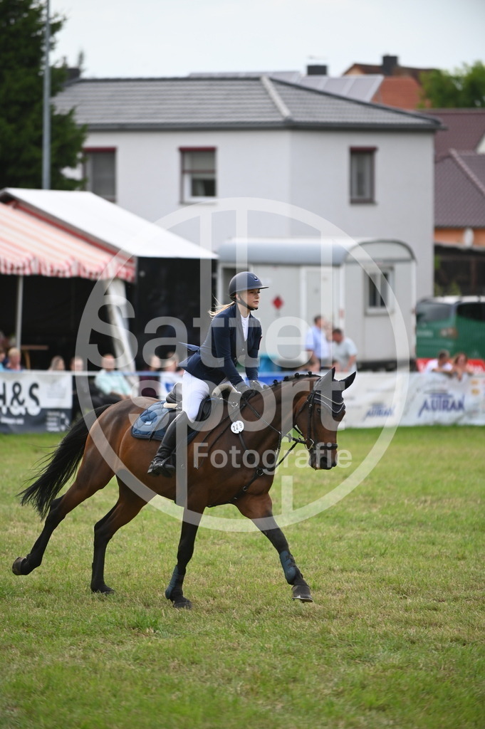 DSC_4011 | sattelsport - Realisiert mit Pictrs.com