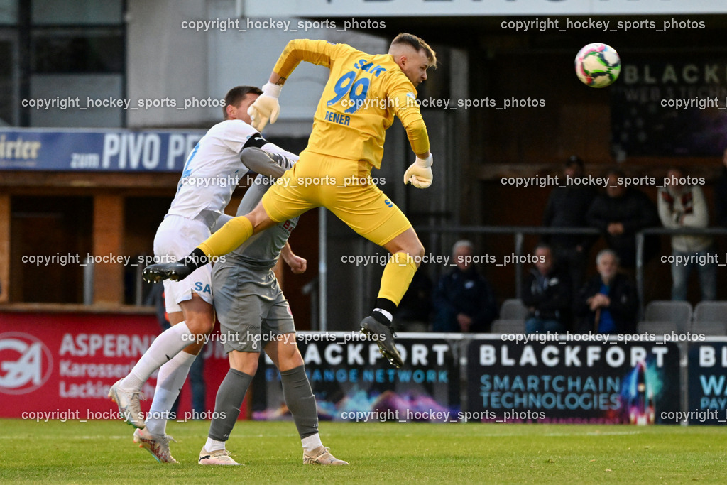 SAK vs. ASKÖ Köttmannsdorf | Flugeinlage, #99 Arian Rener SAK, #22 Leo Ejup SAK, #8 Ziga Ribic ASKÖ Köttmannsdorf, SAK vs. ASKÖ Köttmannsdorf, SAK vs. ASKÖ Köttmannsdorf am 02.04.2026 in Klagenfurt (Sportpark Welzenegg), Austria, (Photo by Bernd Stefan)