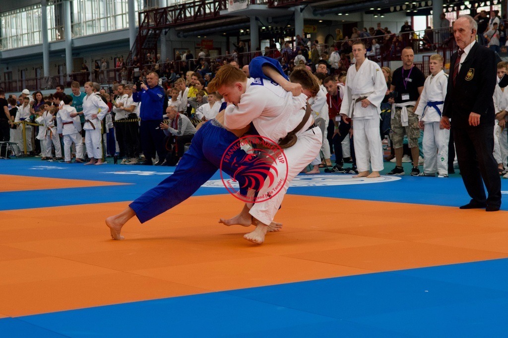 RAS_7848 | Fotos vom Adler Cup - Pictures from Adler Cup

Hier findet Ihr alle Eindrücke und großen Momente der Adler Cup Wochenenden. Here you will find all impressions and great moments of the Adler Cup weekends. - Realisiert mit Pictrs.com