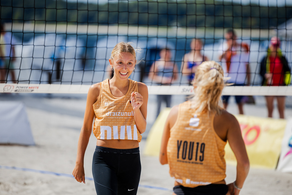 Beachvolleyball I Saison 2026 I Deutsche Meisterschaft U19 I 1. Tag | Jasper Lorenz Fotografie - Realisiert mit Pictrs.com