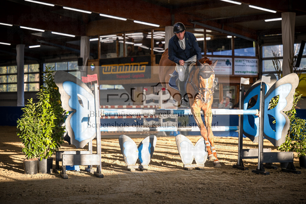 DOS_3516 | Entdecke hochwertige Reitturnierfotos von Foto Oger. Professionell, emotional und authentisch – jetzt Lieblingsmomente im Shop bestellen.Deutschlandweite Turnierfotografie. - Realisiert mit Pictrs.com