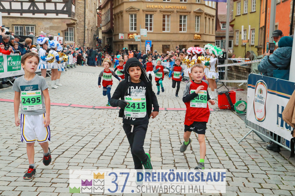 AOK JuniorCup 400m | 3Koenigslauf 2023 - Realisiert mit Pictrs.com