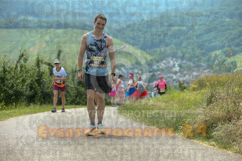 250614_1230_EX1_7379 | Sportfotografie im Rhein-Sieg Kreis, Köln, Bonn, NRW, Rheinland Pfalz, Hessen, etc. Unser Tätigkeitsfeld umfasst den Laufsport vom Volkslauf über den Marathon, Duathlon, Triathon bis zum Ultralauf wie Kölnpfad Ultra oder Schindertrail.