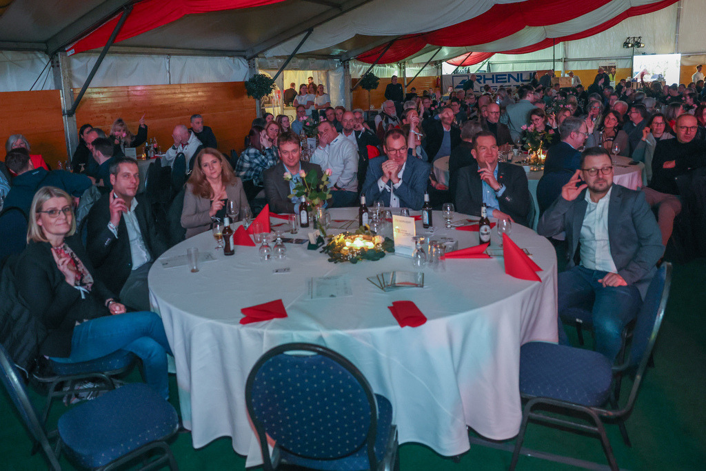 top-top.de250214-246 | Die 3. Weseler SportNacht, die große Sportgala mit Ehrungen der Weseler Sportler des Jahres 2024 findet am Freitag, den 14.02.2025 im Festzelt an der Rheinpromenade statt.Foto: Erwin Pottgiesser