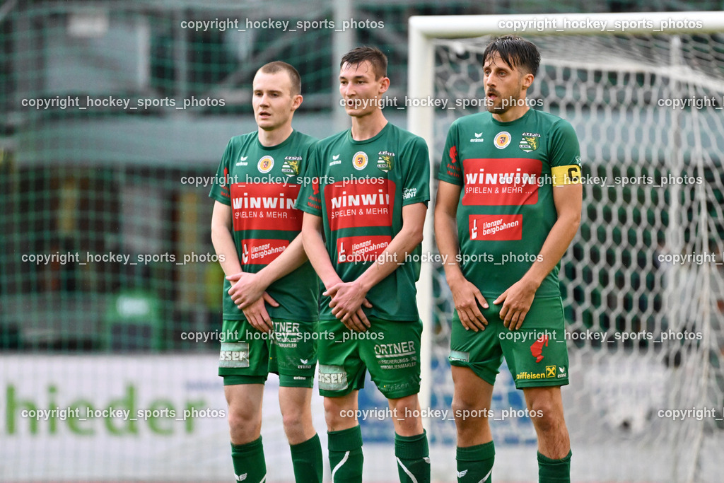 SV Rapid Lienz vs. URC Thal Assling | #14 Michael Johann Niedrist Rapid Lienz, #8 Lukas Schrott Rapid Lienz, #5 Manuel Eder Rapid Lienz, SV Rapid Lienz vs. URC Thal Assling, SV Rapid Lienz vs. URC Thal Assling am 08.06.2024 in Lienz (Dolomiten Satadion), Austria, (Photo by Bernd Stefan)