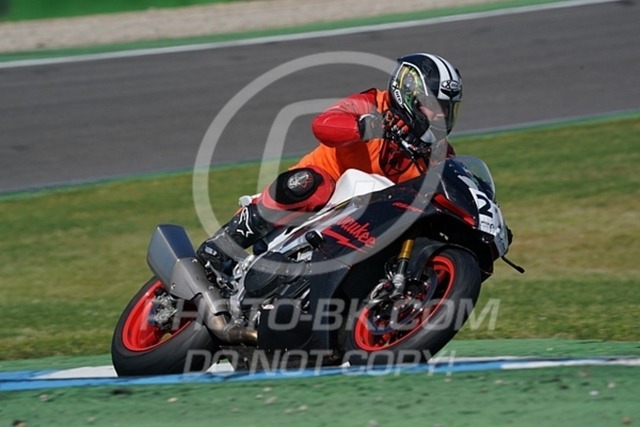 2022_05_09_PBK_14221 | Sportfotografie; SlowMotion; Video; Rennstrecke; Hafeneger; Speer; Racing; RSE; BMW; CBO; Trackday; Motorsportarena; Hockenheimring; Brno; Most; Barcelona; Valencia