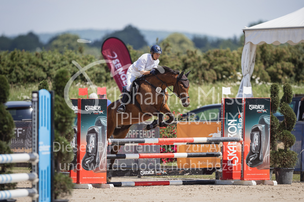 230625_PfSpTa_A1-Stil-341 | Deine schönsten Turniermomente als professionelle Fotos! Entdecke hochwertige Pferdesport-Fotografie im Online-Shop. Jetzt Fotos finden & bestellen!