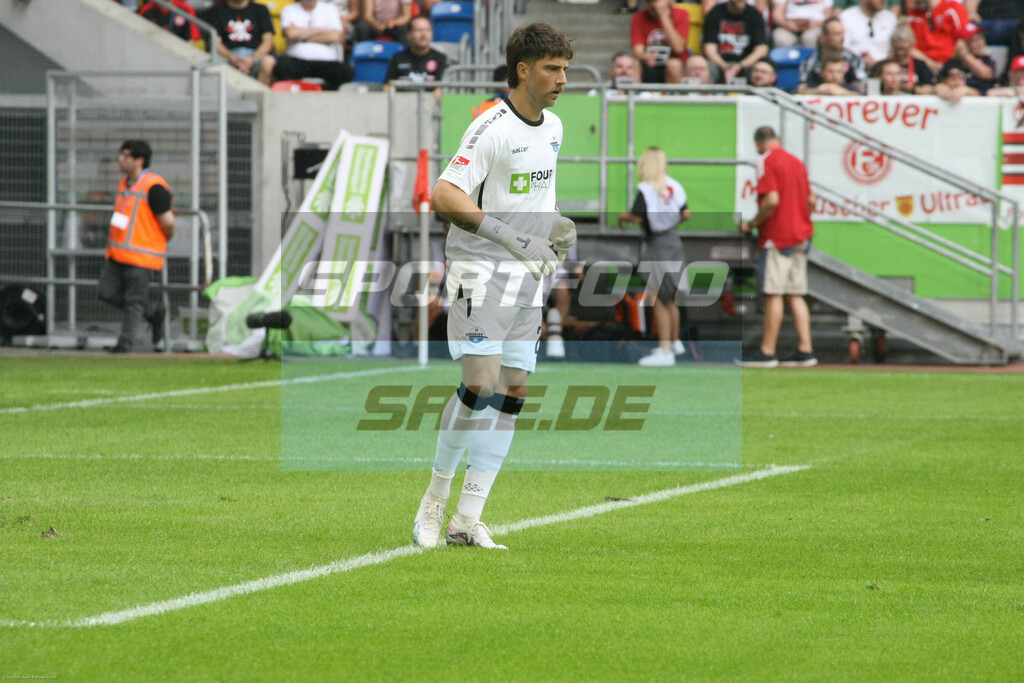 Fortuna Düsseldorf - SC Paderborn | Jannik Huth - © Sportfoto-Sale (MK) - Realisiert mit Pictrs.com