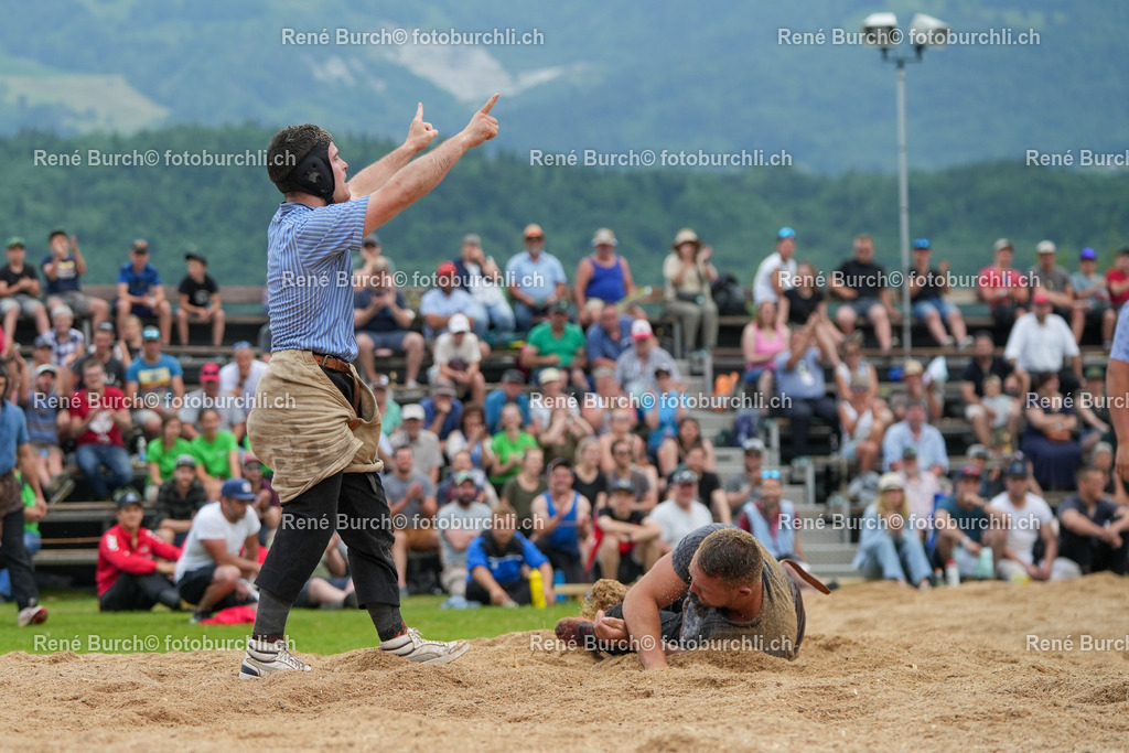RB_05038 | René Burch leidenschaftlicher Fotograf aus Kerns in Obwalden.  Hier finden sie Sport, Landschaft und Natur Fotografie.
 - Realisiert mit Pictrs.com