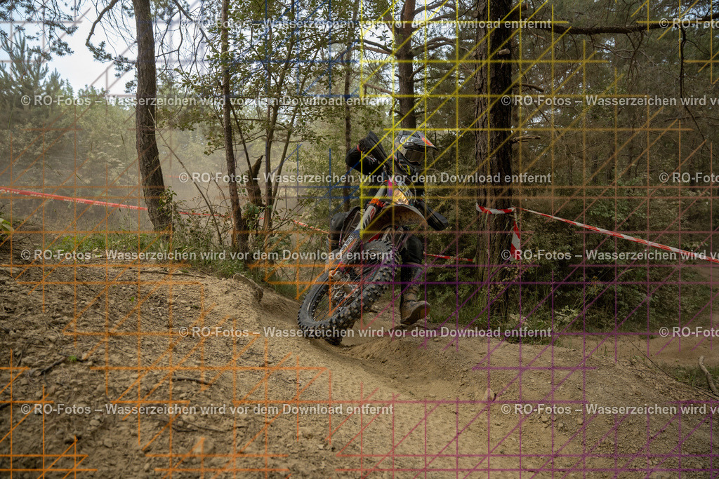 Niederwürzbach 4 Lauf-1073 | Sportfotografie von RO-Fotos: Motorsport, Motocross, Enduro, Laufveranstaltungen und Triathlon. Professionelle Fotos von Sportlern und Events. - Realisiert mit Pictrs.com