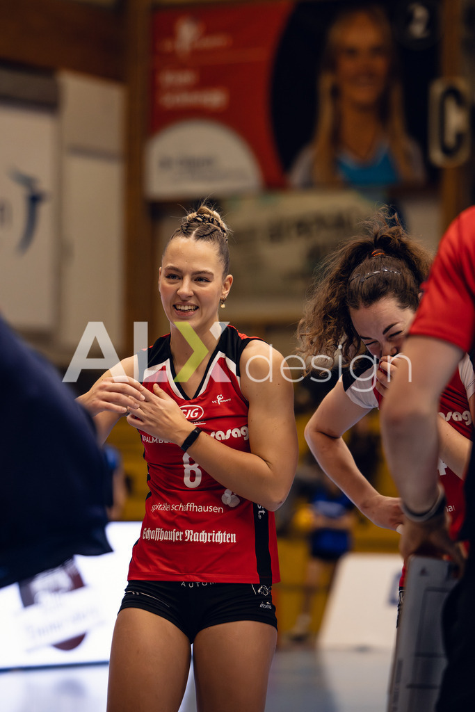 Volleyball I Frauen I Saison 2025-2026 I Volleyball NLA | Women I Round 14 I VC Kanti Schaffhausen - NLZ Volleyball Academy Zürich I 16.01.2026 | VC Kanti Schaffhausen - 8 Lina-Marie Lieb (DE) – Aussen - Realisiert mit Pictrs.com