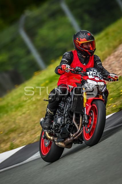 0459-260606BB-010_459 | Deine Full-Service-Agentur für ✔️Videoproduktionen und ✔️Motorsportfotografie Jetzt Angebot anfragen!