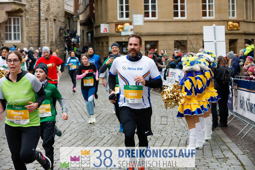 5km Roewisch Wohnbau Cup | 3 Koenigslauf 2024 5km Roewisch Wohnbau Cup - Realisiert mit Pictrs.com