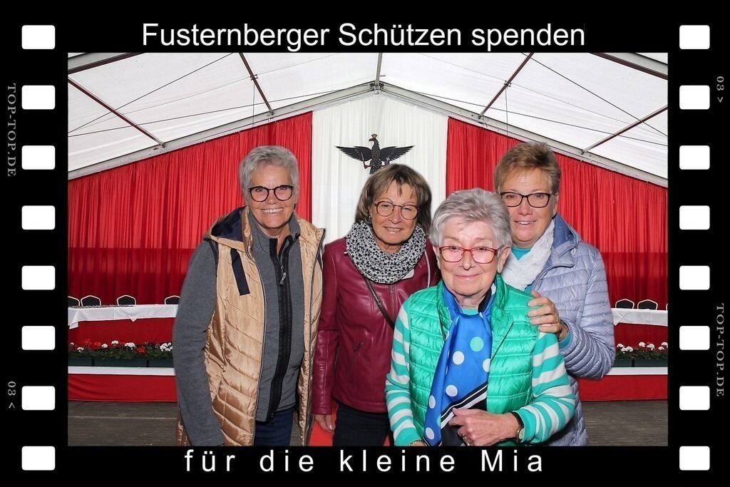 top-top.de 240928-040 | Foto, Video, Fotografie, Videografie, Fotobox, DJ, Discjockey, Musik, Musikbox, Veranstaltung, Photobooth, Amazon, Ebay, Buchtipp, Bestseller, Autor, Verlag, Buch, Wesel, Hamminkeln, NRW, Dinslaken, Rees, Drohne, Hochzeit, Party, Fotobox, Wesel, Fotograf