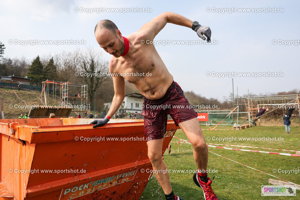 LUR_3571 | Celtic Warrior Dirth Run #celticwarriordirtrun #ocr #kidsrace #celtinis #sprint #wallhalla #dirtrun #donnerskirchen#celticwarriordirtruniscoming #celticwarrior #allout #battle #endurance #ultra #celticwarriorultra #yourpictrs #sportshot_your_pictrs