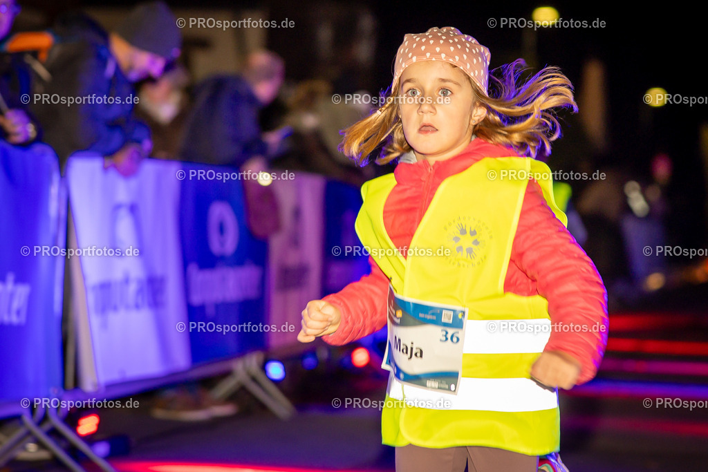 Martinslauf Sindorf 2023 in Kerpen-Sindorf, 09.11.2023 | Impressionen vom Martinslauf Sindorf 2023 am 09.11.2023 in Kerpen-Sindorf (Nordrhein-Westfalen).