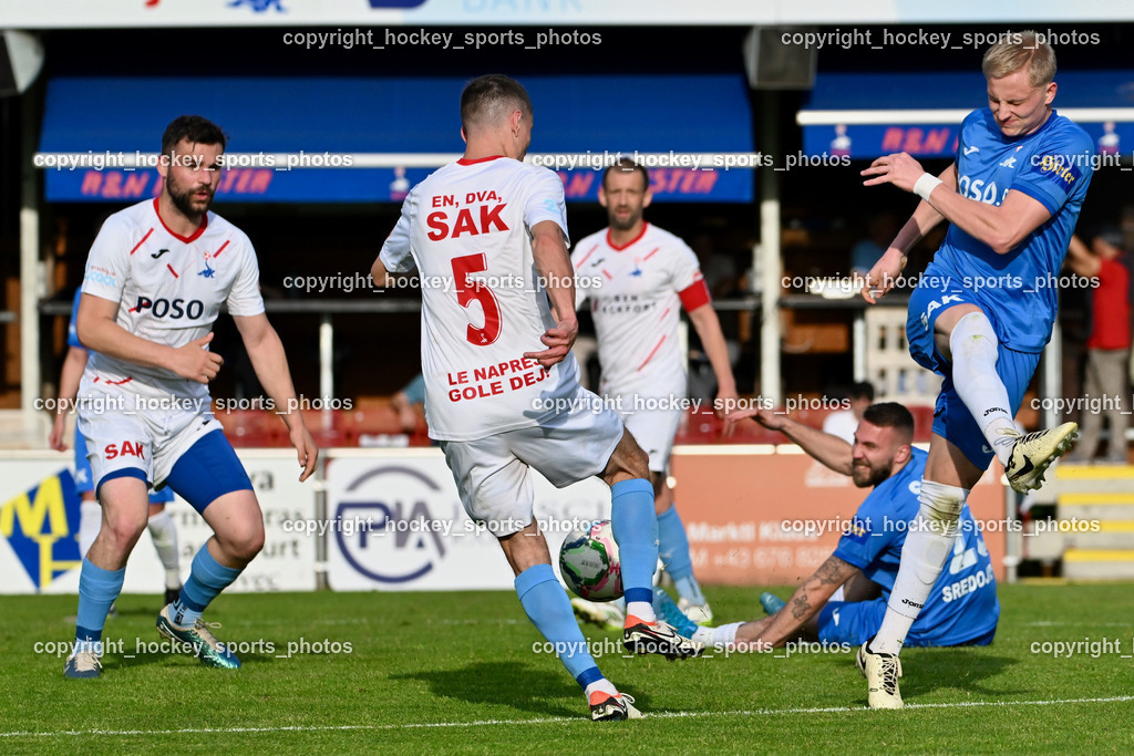 SAK Klagenfurt vs. SVG Bleiburg | #10 Dominik Peketz SVG Bleiburg, #5 Aljaz Storman SVG Bleiburg, #6 Toni Dullnig SAK, SAK Klagenfurt vs. SVG Bleiburg, SAK Klagenfurt vs. SVG Bleiburg am 11.05.2024 in Klagenfurt (Sportpark Welzenegg), Austria, (Photo by Bernd Stefan)
