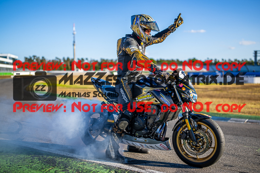 MaZZes_Fotomatrix_20230924_6021986_5361 | TWIN CUP