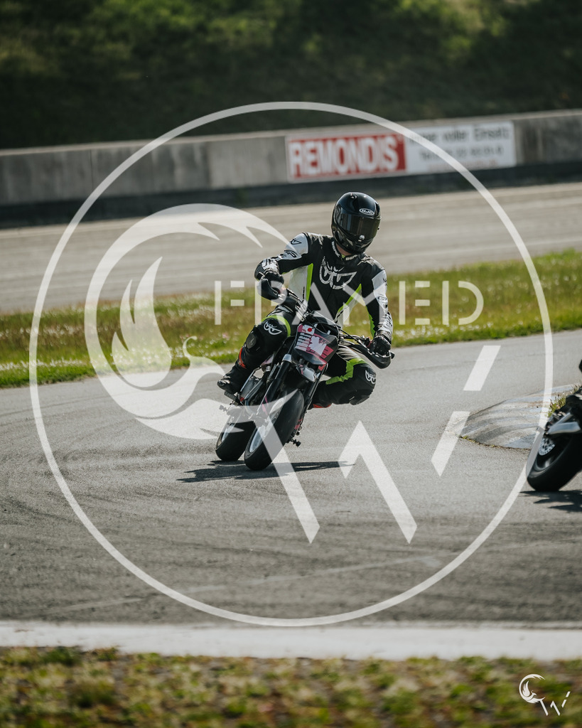 612 | cw-framed