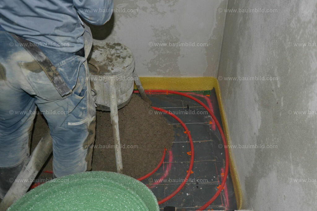 bib-lg19-fussbodenaufbau-0181 | Nach LV-Leistungsgruppen sortierte Detailfotos über den Bau eines Hauses. Alle Hausbau-Bilder direkt vom Urheber und Autor der Website Haus-Selber-Bauen.com