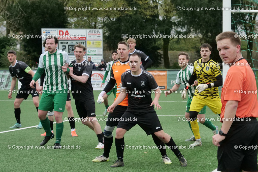 Fußball : Kreisliga A : TV Voerde - Rheingold Emmerich am 29.03.2026  in Voerde. | Fußball : Kreisliga A : TV Voerde - Rheingold Emmerich am 29.03.2026  in Voerde. - Realisiert mit Pictrs.com