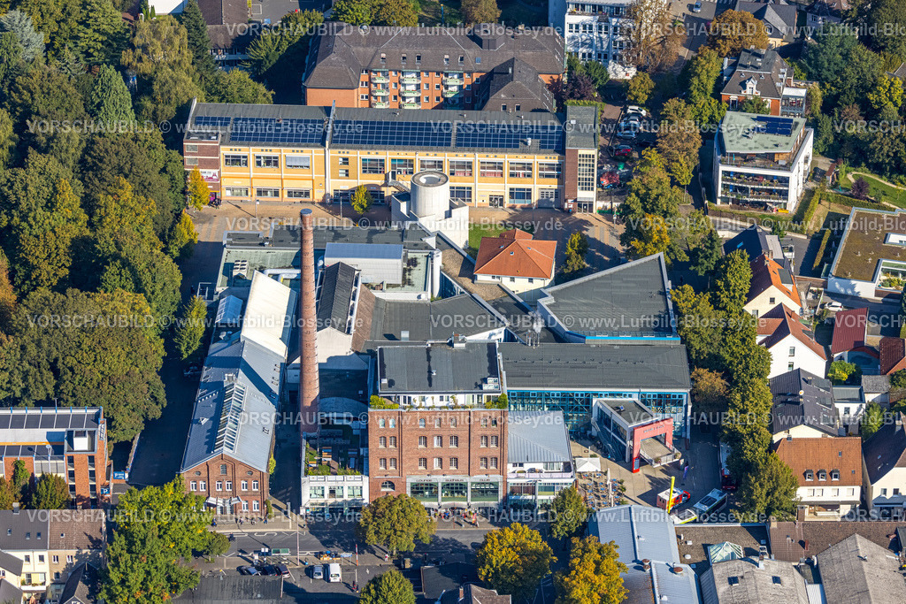 Unna220900282 | Luftbild, Platz der Kulturen, VHS Unna, Lindenbrauerei e. V. Kultur- und Kommunikationszentrum, Lindenplatz, Unna, Ruhrgebiet, Nordrhein-Westfalen, Deutschland