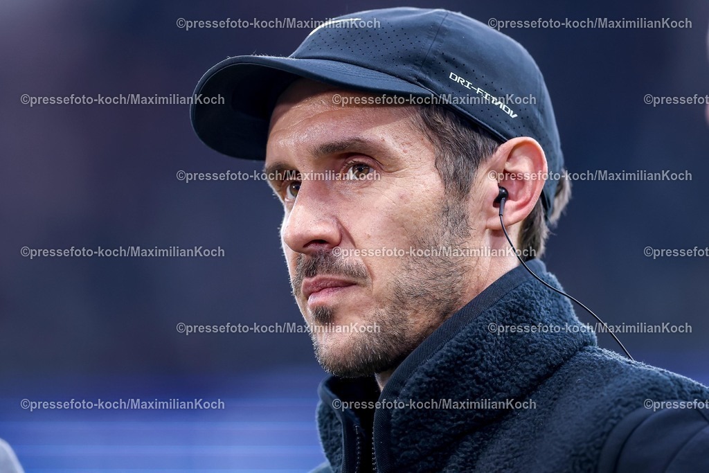 EFR01032601003 | 01.03.2026, Fußball, Eintracht Frankfurt - SC Freiburg, 1. Fußball Bundesliga, 24. Spieltag, Deutsche-Bank-Park (Frankfurt am Main), Saison 2025 2026: Cheftrainer Julian Schuster (SC Freiburg #hc ) DFB Regulations prohibit any use of photographs as image sequences and or quasi-video.