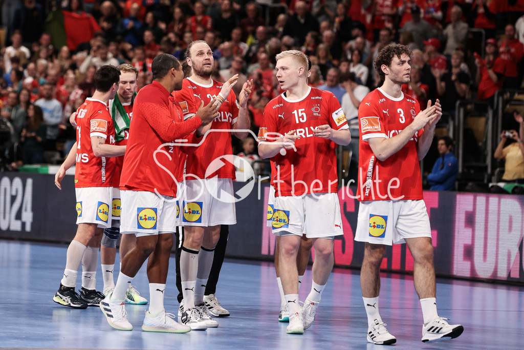 Dänemark - Portugal | Das Team aus Daenemark freut sich ueber den Sieg gegen Portugal