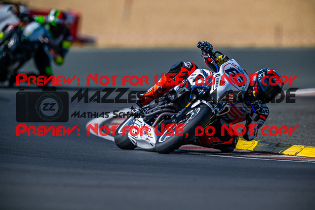 MaZZes_FotoMatrix_220722_1368 | TWIN