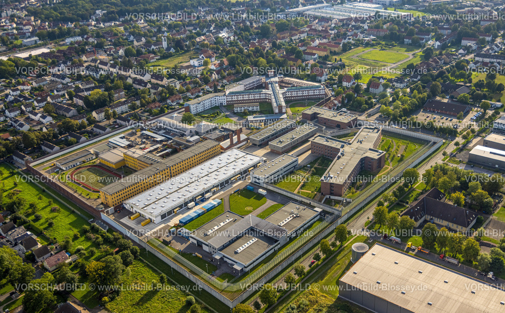Werl230806479 | Luftbild, Justizvollzugsanstalt, Werl, Werl-Unnaer Börde, Nordrhein-Westfalen, Deutschland