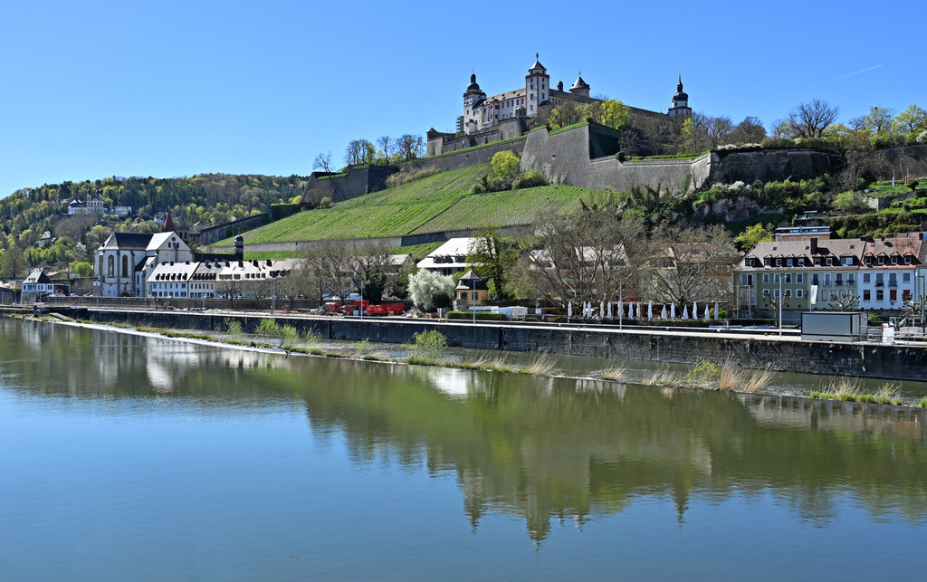 Würzburg05p | lucisnaturbilder - Realisiert mit Pictrs.com