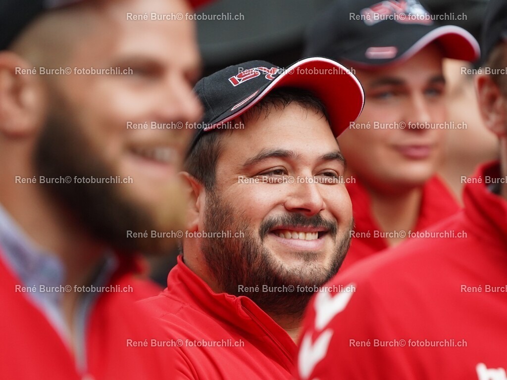 39 | René Burch leidenschaftlicher Fotograf aus Kerns in Obwalden.  Hier finden sie Sport, Landschaft und Natur Fotografie.
 - Realisiert mit Pictrs.com