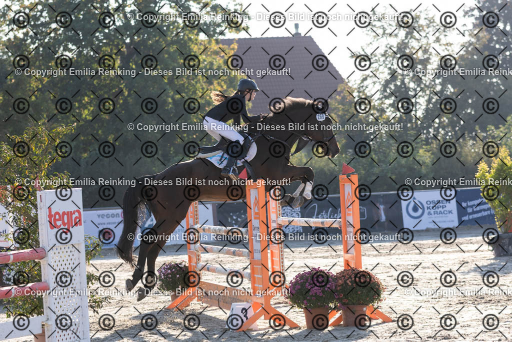 CL5A9430 | Emilia Reinking Fotografie - Realisiert mit Pictrs.com