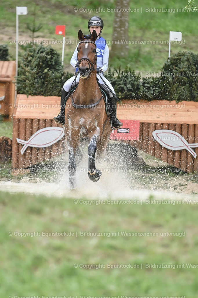 20230513_CCI4_Gelände_0379 | equistock