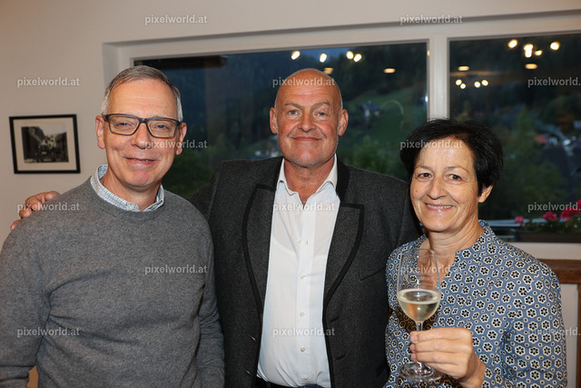 „Vom Kärntnerlied zum Countryhit“ am Jurehof | Bildershop von pixelworld.at - Realisiert mit Pictrs.com