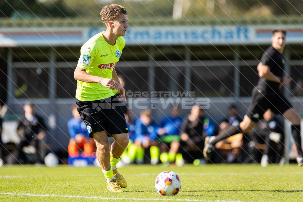 20251003_Picselweb-Fotografie_1R3_0638 | DFB Pokal 2. Runde, JFV A/O/B/H/H - SV Stuttgarter Kickers, Foto: Jörg Struwe - picselweb.de - Realisiert mit Pictrs.com