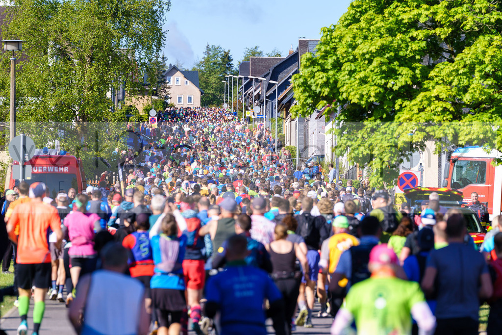 Rennsteiglauf Marathon 2025 | Marathon von Neuhaus/Rwg. nach Schmiedefeld/Rstg. am 17. Mai 2025