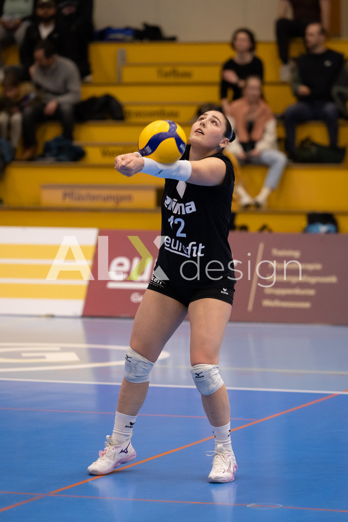 Volleyball I Frauen I Saison 2025-2026 I Volleyball NLA | Women I 1/2 Finals I  VC Kanti Schaffhausen - Sm'Aesch Pfeffingen I 18.03.2026 | 12 Isabella Loffreda (CH) (VC Kanti Schaffhausen) – Libera - Realisiert mit Pictrs.com