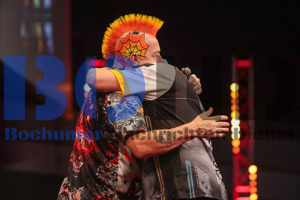  29.10.2023 - 
 | Sebastian Sendlak / Bochumer Nachrichtendienst (BOND) - PDC European Darts Championship: Viertelfinale {Persons shown} - Realisiert mit Pictrs.com