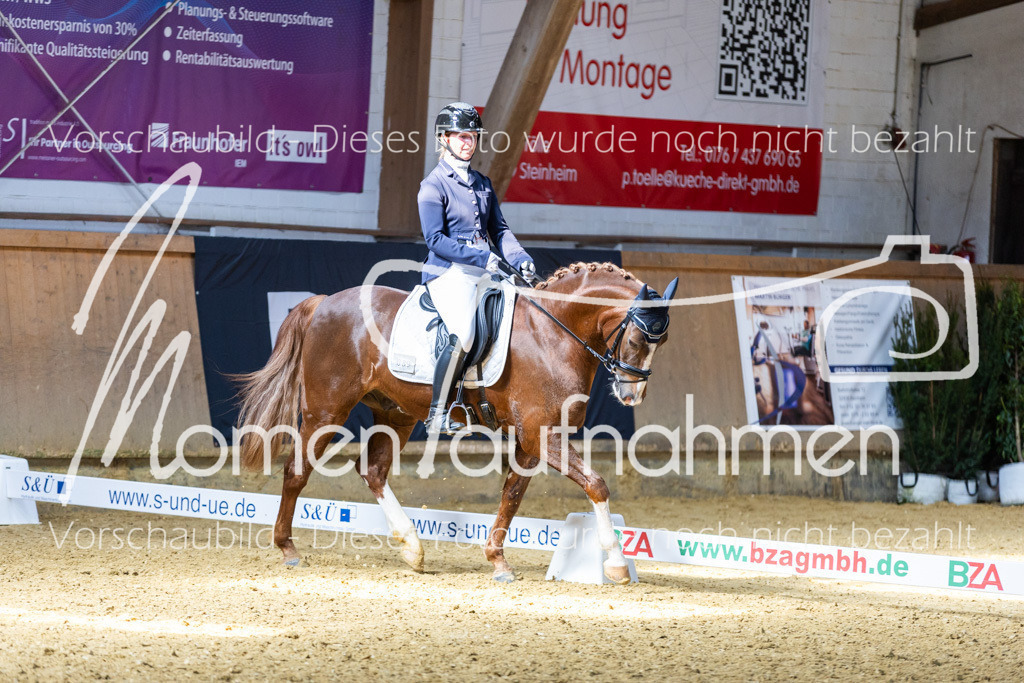 Sth-LPO25-DrR-L-232 | MomenTaufnahmen Pferdesportfotos