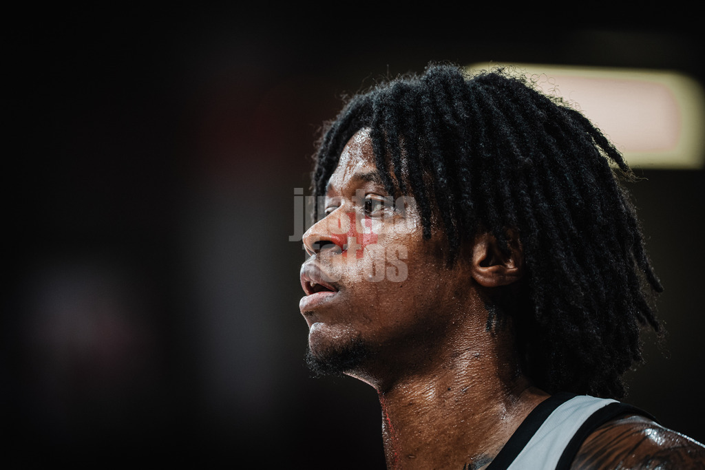 Basketball | Männer | Saison 2025/2026 | BKT EuroCup | Veolia Towers Hamburg vs. Bahcesehir College Istanbul | 14.10.2025 | Leonard Thorpe Jr. (#2, Veolia Towers Hamburg)