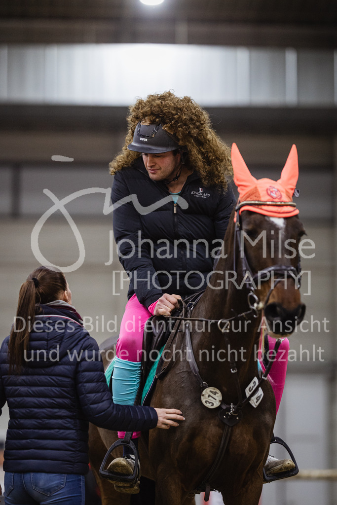 240113_Münster_Kostümspringen-330 | Deine schönsten Turniermomente als professionelle Fotos! Entdecke hochwertige Pferdesport-Fotografie im Online-Shop. Jetzt Fotos finden & bestellen!