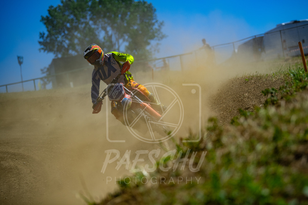 Se E+R (401) | Paeschuphoto Shop - Wer nicht sucht der auch nicht findet.Ob Motocrossbilder oder von einem besuchtem Spiel, Hauptsache Action. - Realisiert mit Pictrs.com