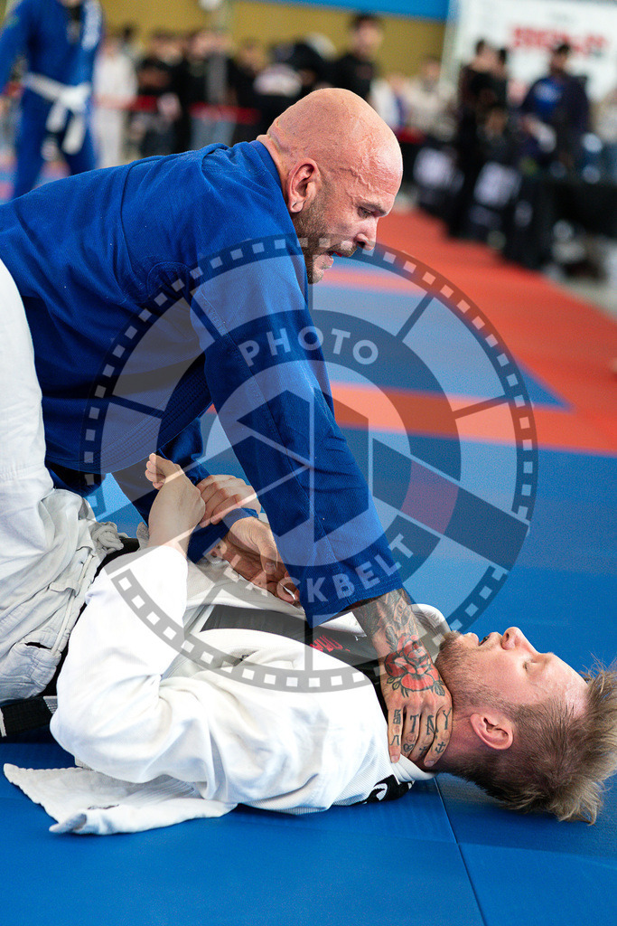 20250510PBB0452 | Athletes compete during the JJLG Berlin Open Jiu-Jitsu Championship on May 10, 2025 in Berlin, Germany. © Chiara Dazi / photoblackbelt