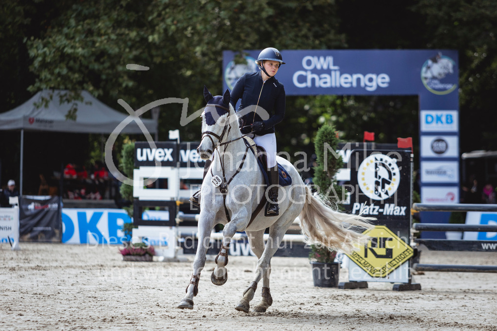 240914_OWLCh_AmateurS-424 | Deine schönsten Turniermomente als professionelle Fotos! Entdecke hochwertige Pferdesport-Fotografie im Online-Shop. Jetzt Fotos finden & bestellen!