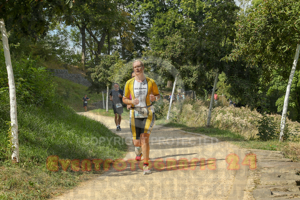 250824_1410_EX1_5228 | Sportfotografie im Rhein-Sieg Kreis, Köln, Bonn, NRW, Rheinland Pfalz, Hessen, etc. Unser Tätigkeitsfeld umfasst den Laufsport vom Volkslauf über den Marathon, Duathlon, Triathon bis zum Ultralauf wie Kölnpfad Ultra oder Schindertrail.