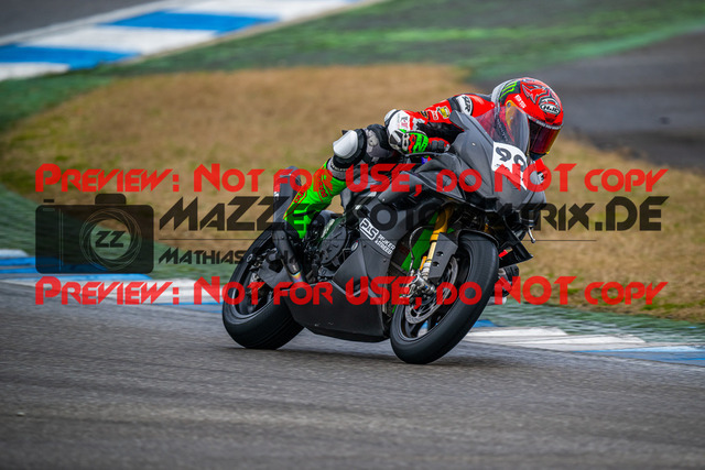 MaZZes_Fotomatrix_20240316_6007705_5686 | Fotograf Mathias Schmid
Sportfotograf,
Eventfotograf,
Hochzeitsfotograf,
Portraitfotograf