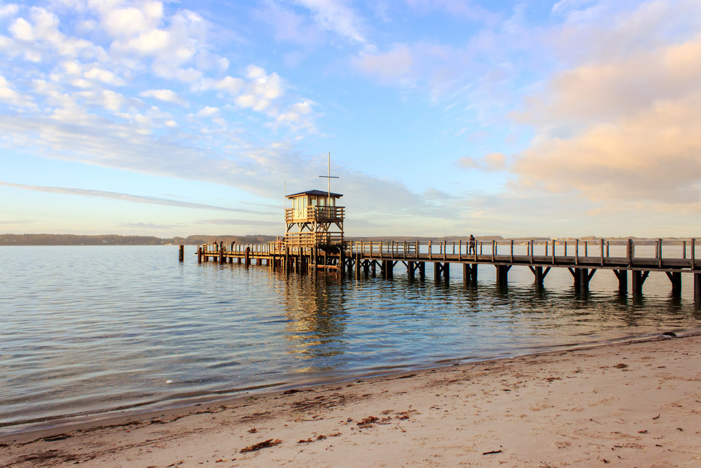 Strand in Glücksburg | Seebrücke in Glücksburg - Realisiert mit Pictrs.com